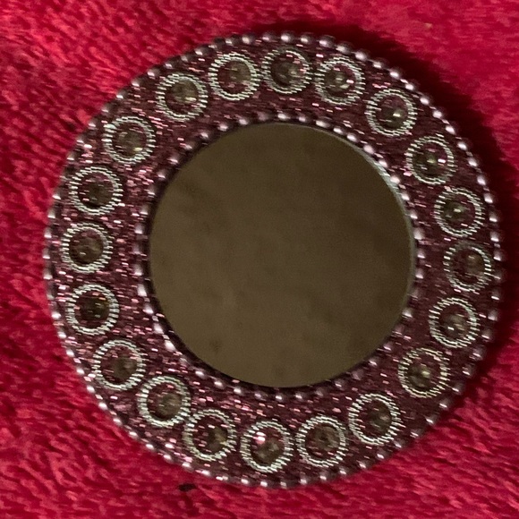 Mirror Bling - Picture 3 of 8